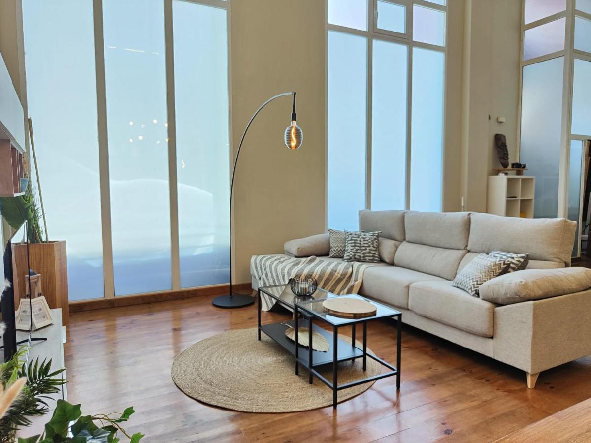 The Venue Luxury Apartments บาเลนเซีย ภายนอก รูปภาพ